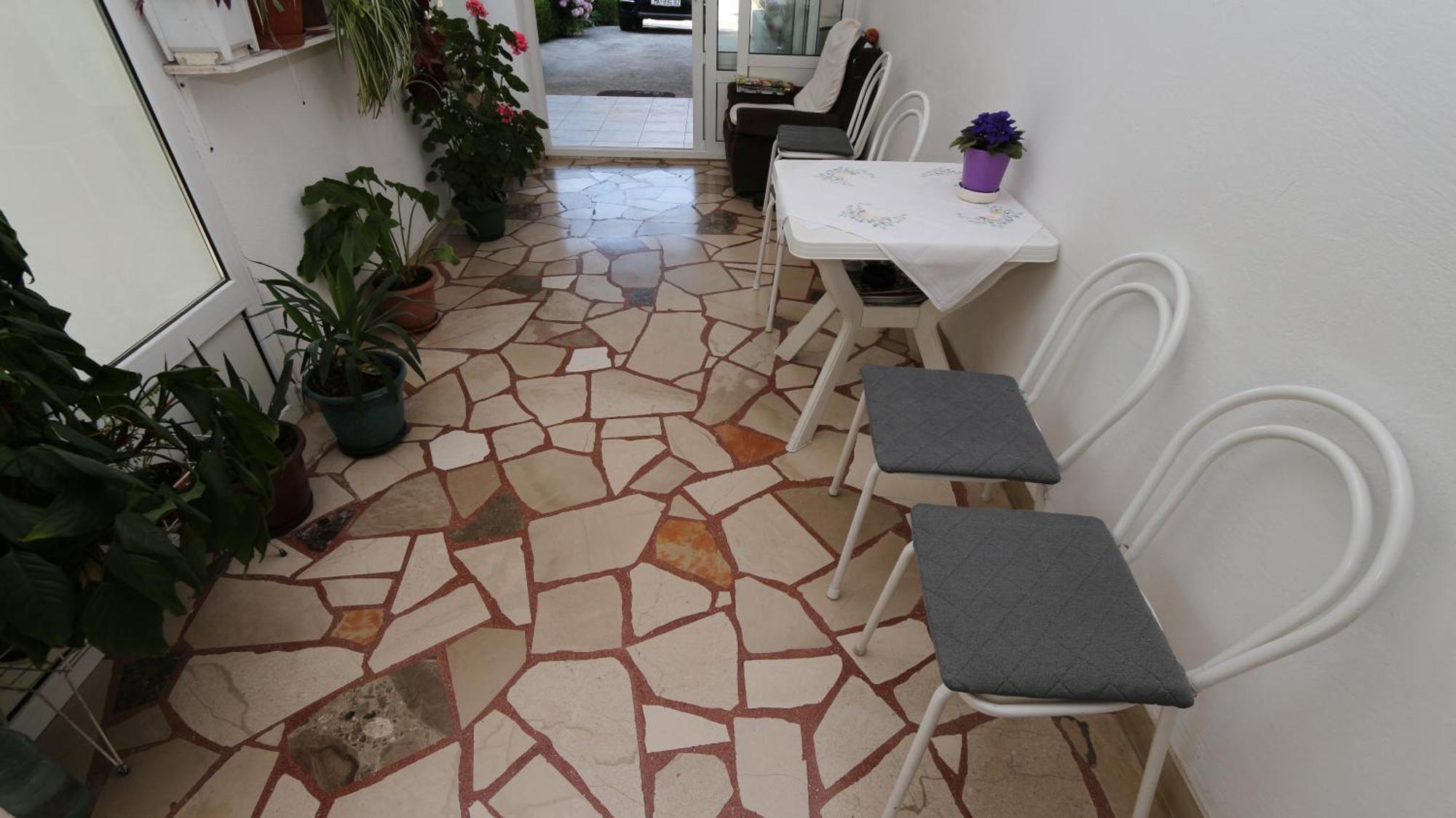 Dinka Guesthouse Макарска Екстериор снимка
